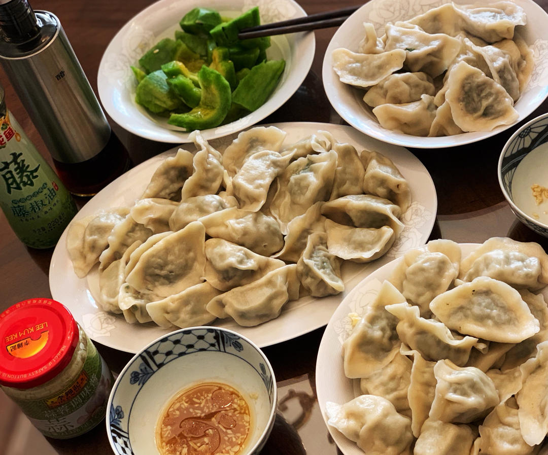 荠菜鲜肉饺子