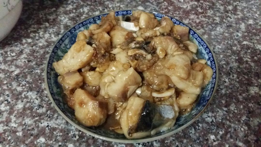 红烧鱼块