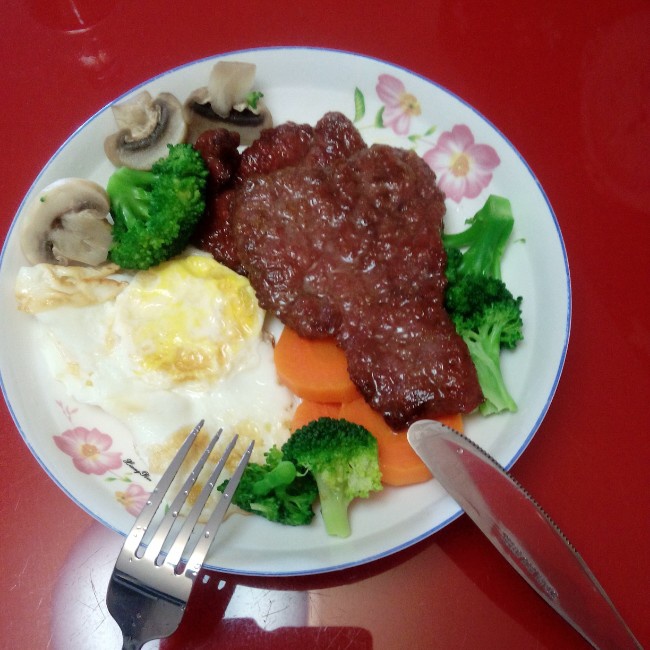 黑椒牛排