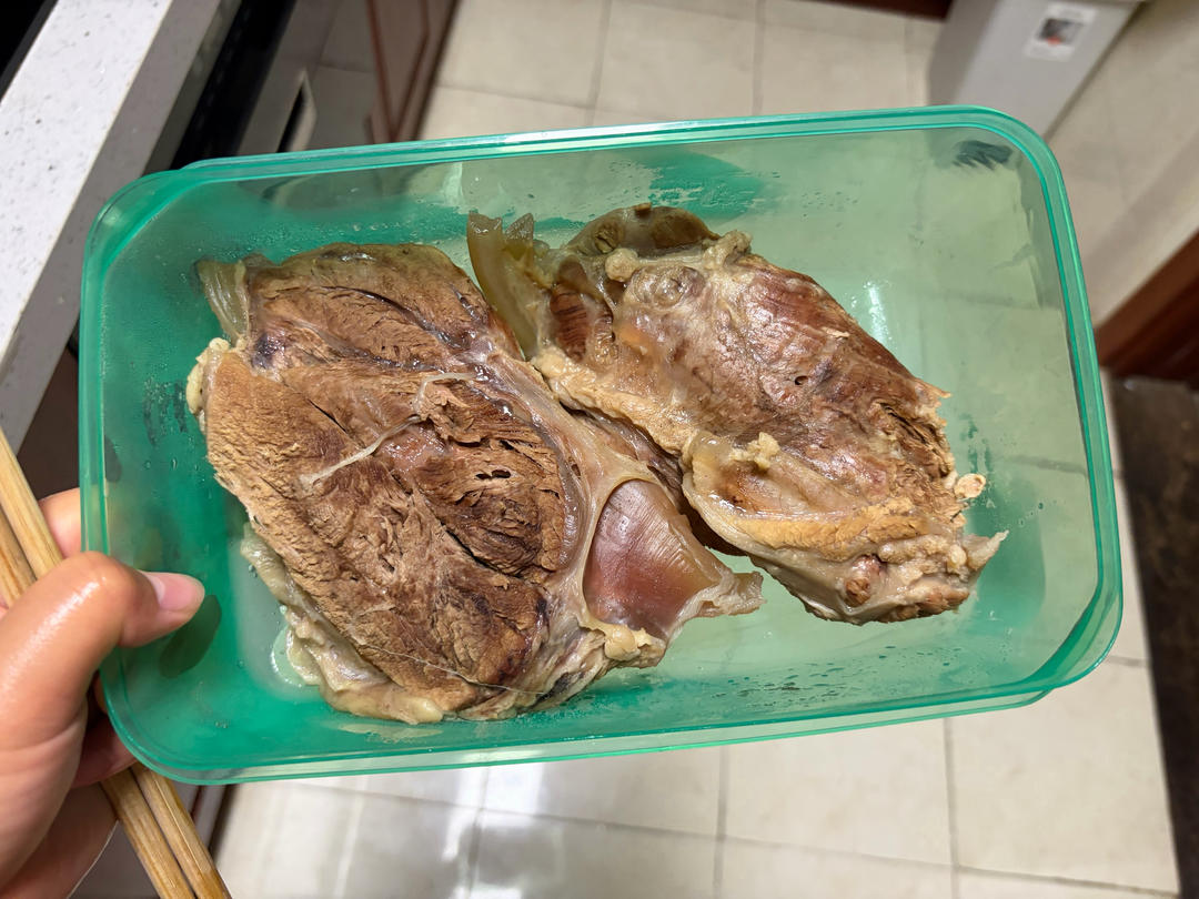 极简清炖牛腱