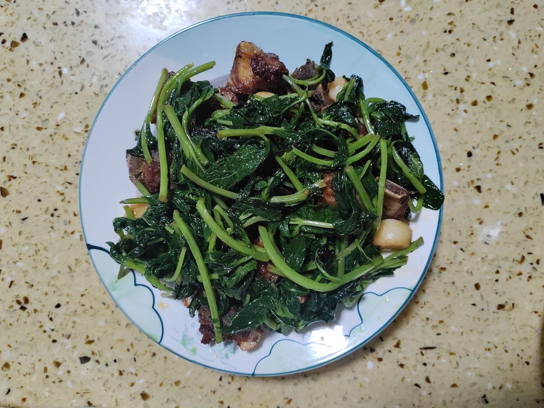 滇味薄荷炸排骨