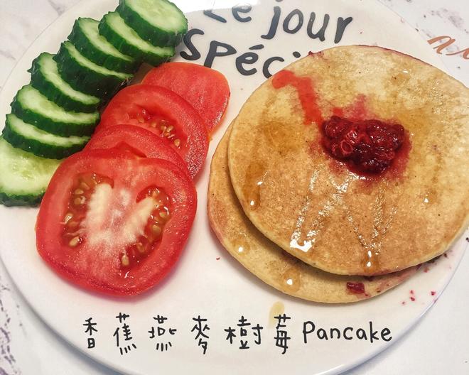 【早餐】健康低脂香蕉燕麦Pancake的做法