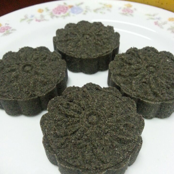 开心67做的黑芝麻糕