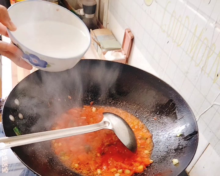 番茄水煮肉片(宝宝版)的做法 步骤7