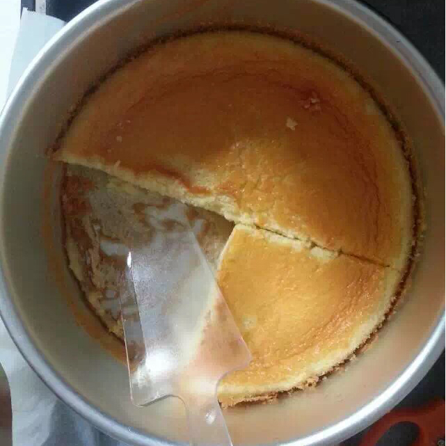 烤箱做蛋糕（戚风蛋糕的做法）