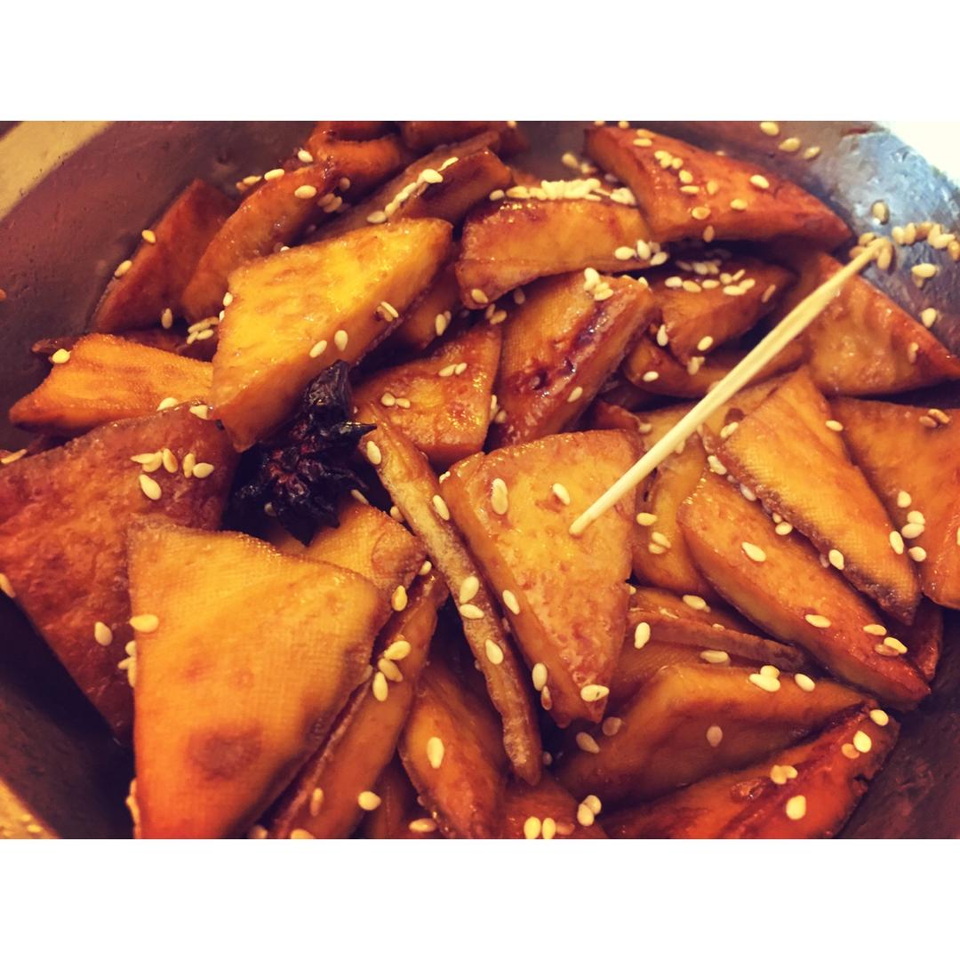 菜菜106做的蜜汁小三角豆干