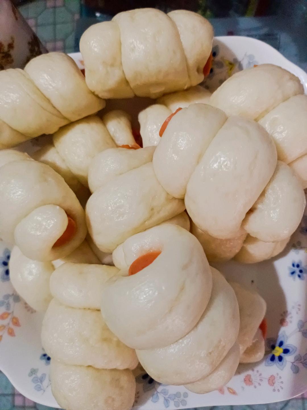 毛毛虫火腿卷