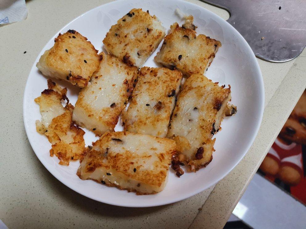 广式腊味萝卜糕