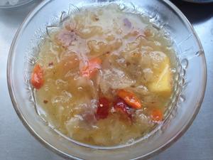 银耳枸杞红枣汤的做法 步骤3