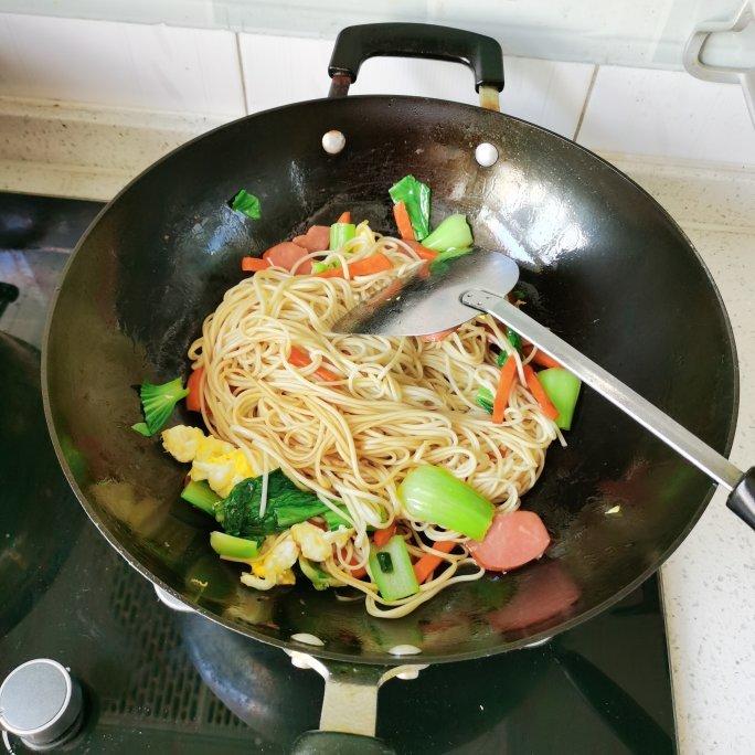 秒杀路边摊的炒方便面