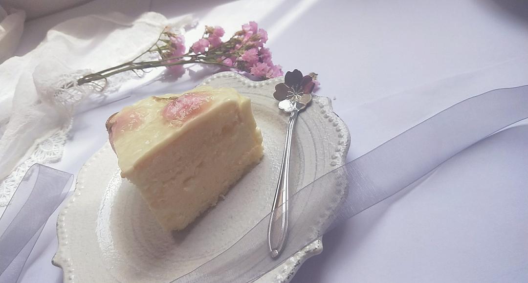 颜值爆表的樱花慕斯。（6寸圆模）