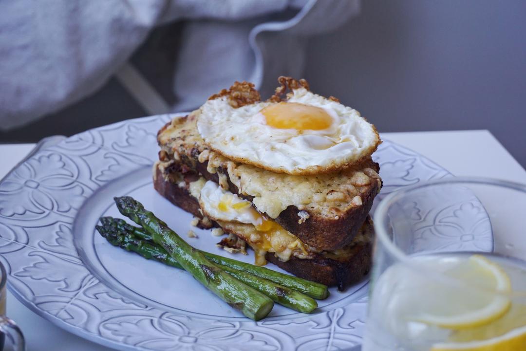 Croque Madame 法式火腿奶酪煎蛋三明治