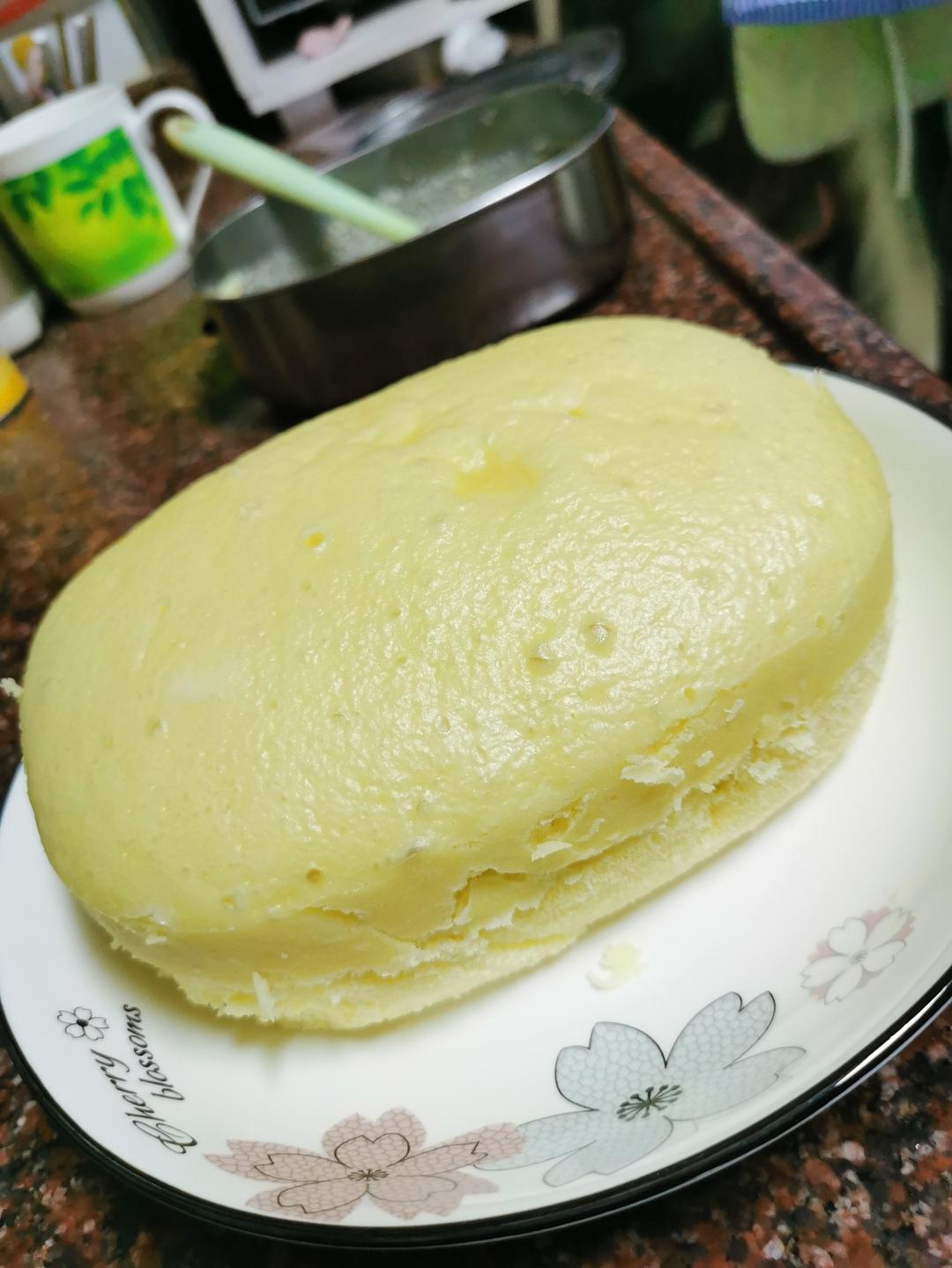 松软鸡蛋大发糕