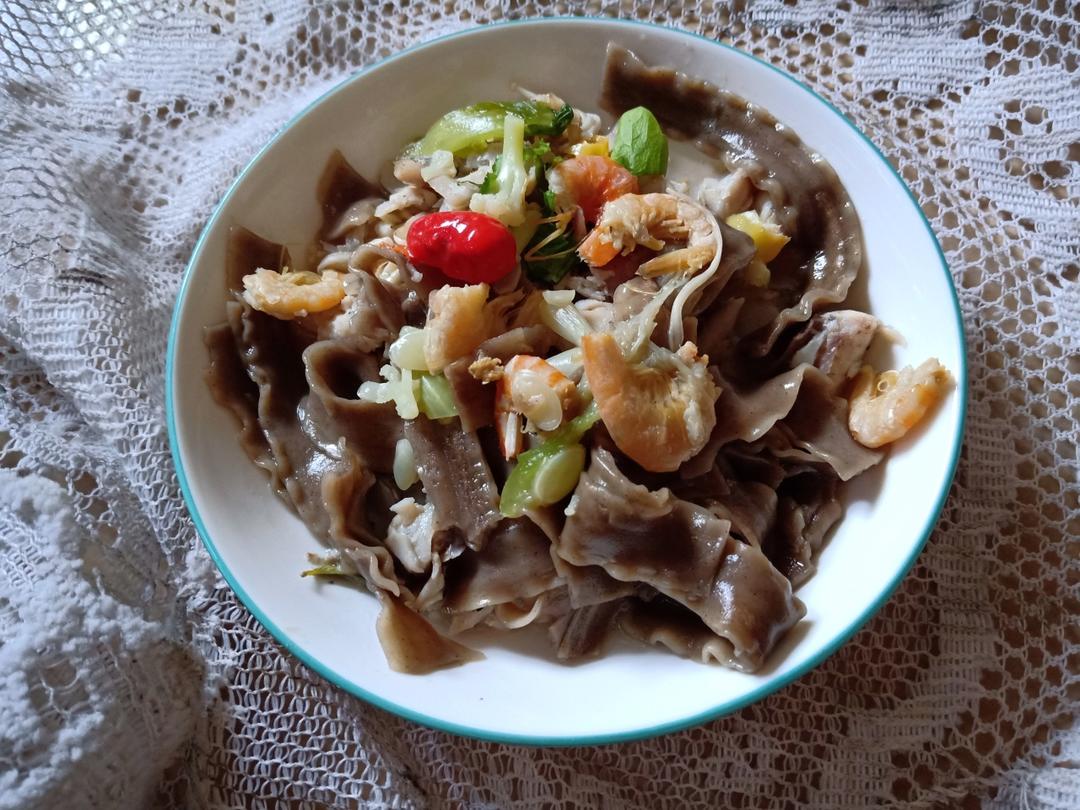 【健康三餐】鱼肉末炒西芹