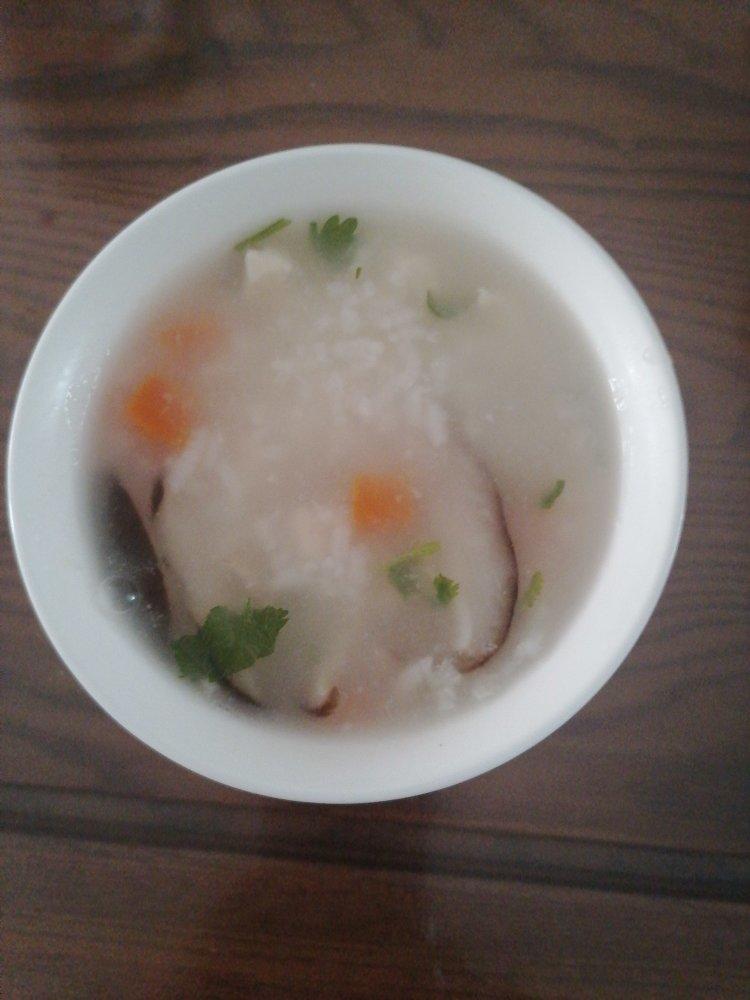 香菇鸡肉粥