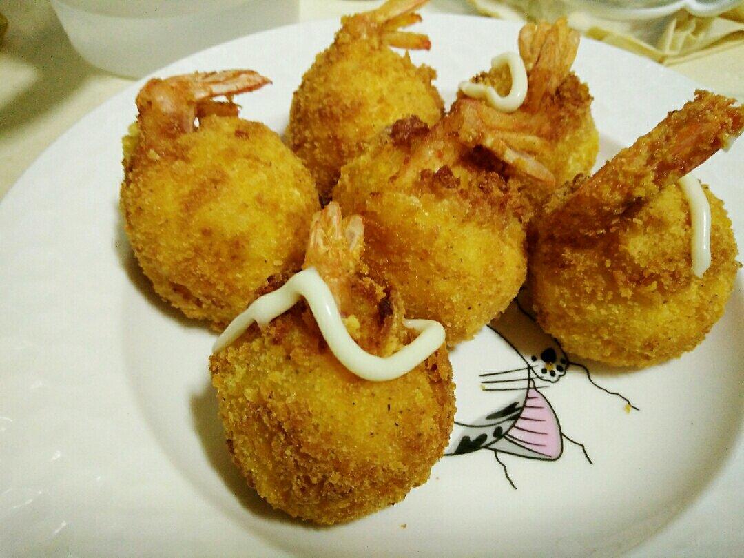 芝士土豆炸虾球