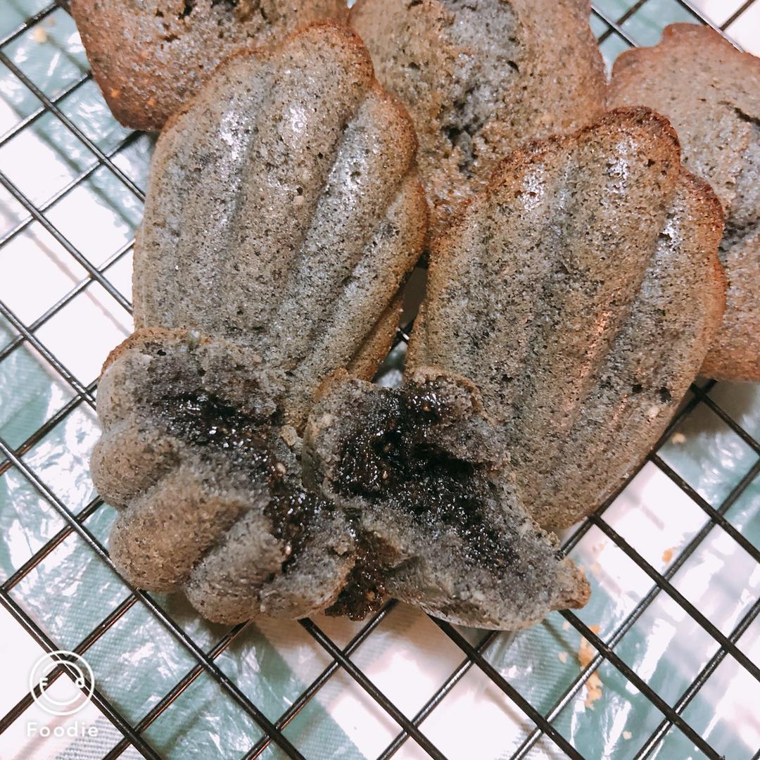 黑芝麻玛德琳