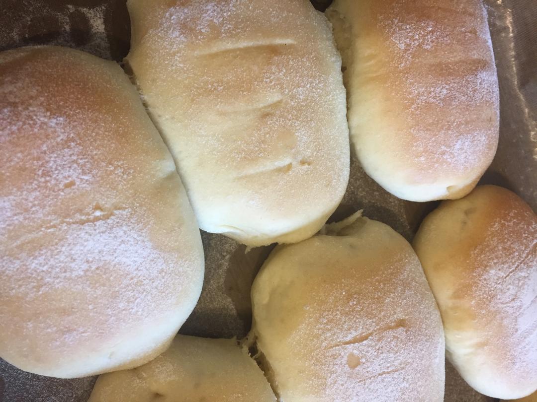 软到不知所措的牛奶卷