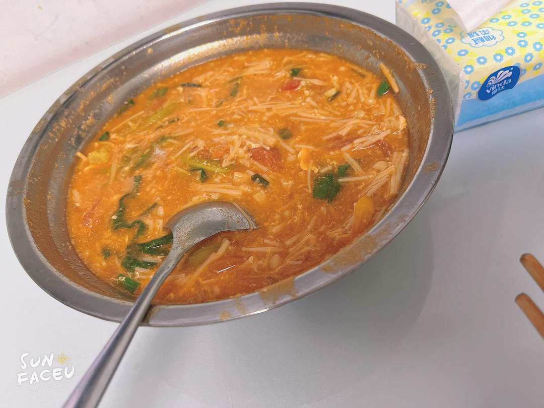 低脂低卡～营养又下饭的番茄金针菇