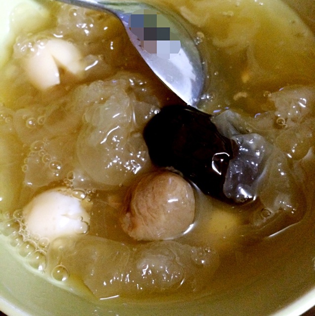 红枣银耳莲子羹