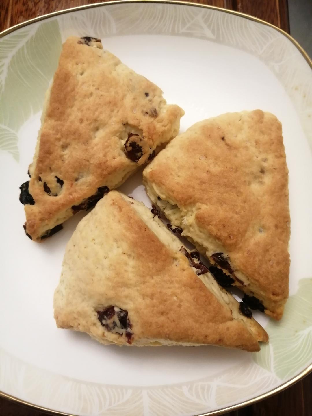 完胜星巴克的超美味酥脆司康 super easy crunched scone