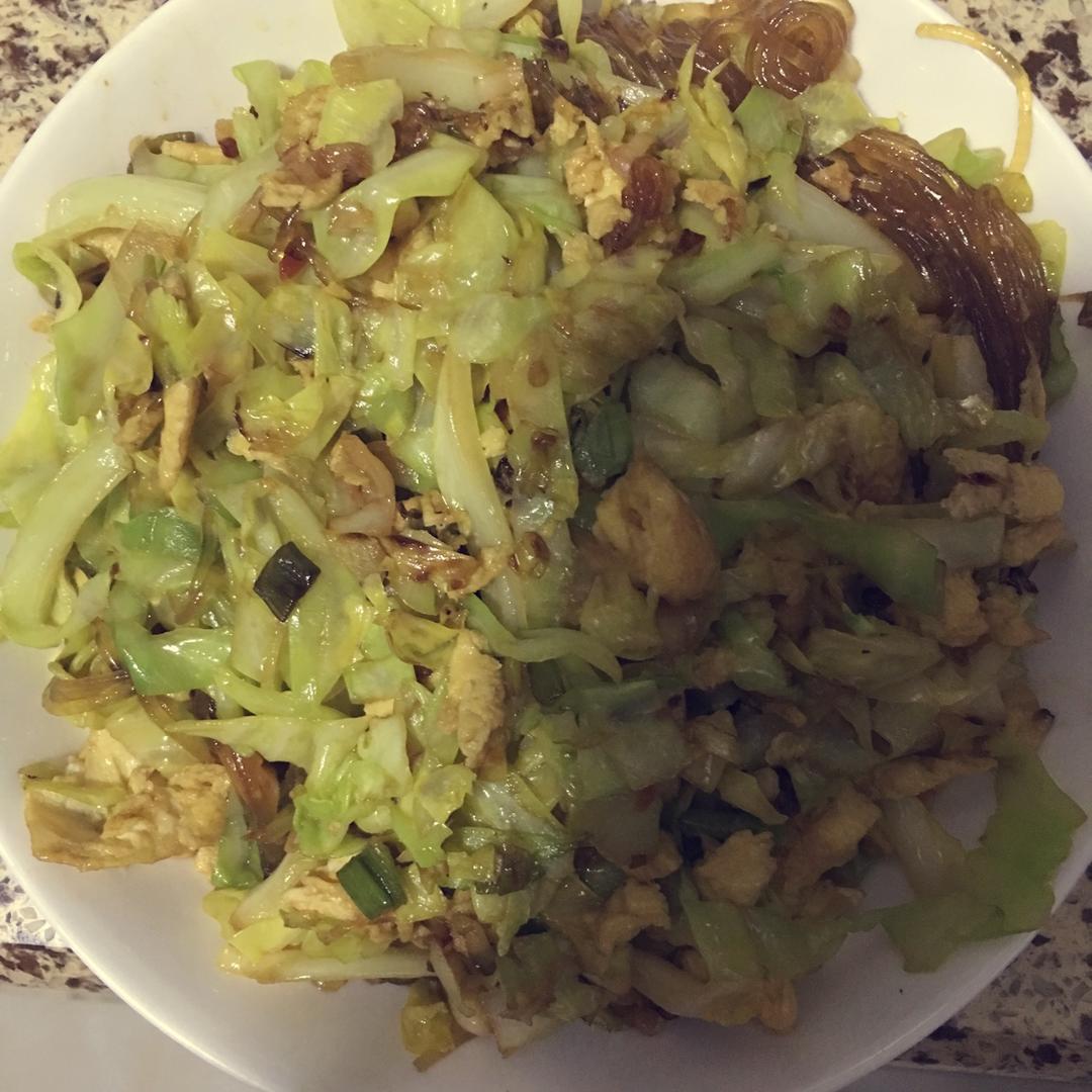 包菜粉丝炒鸡蛋
