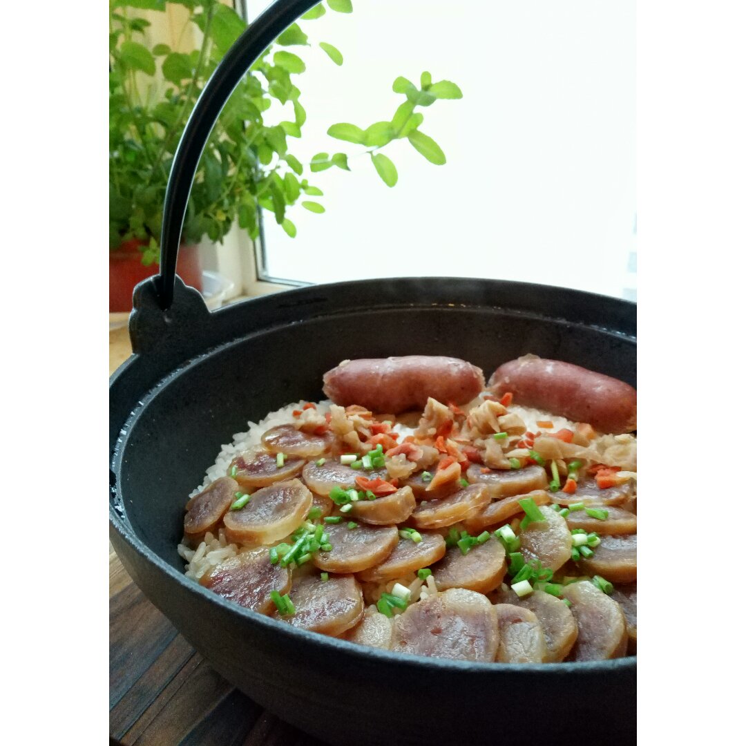 香肠煲仔饭