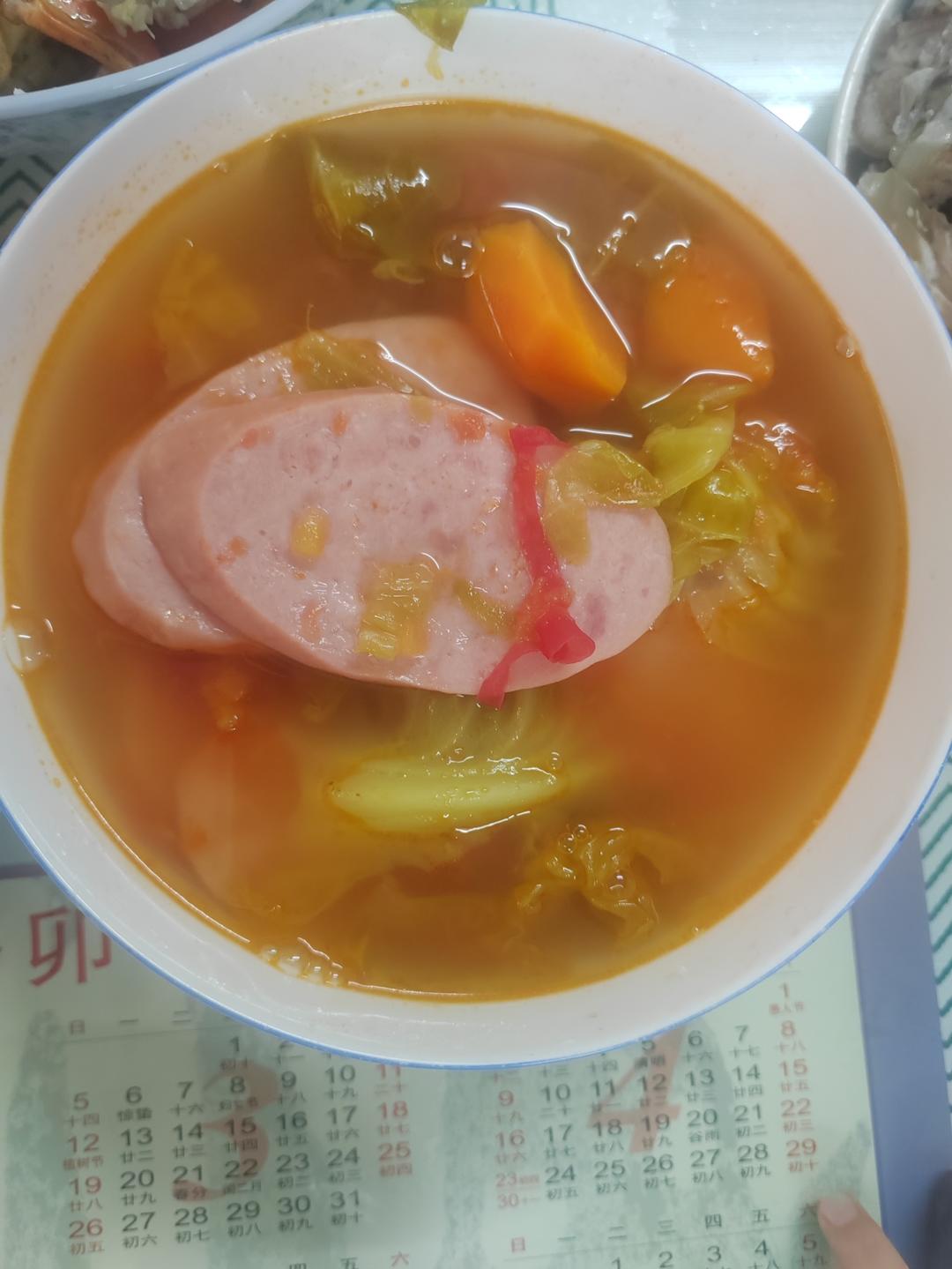 一份适合夏天喝的酸酸的罗宋汤，超级正宗的做法