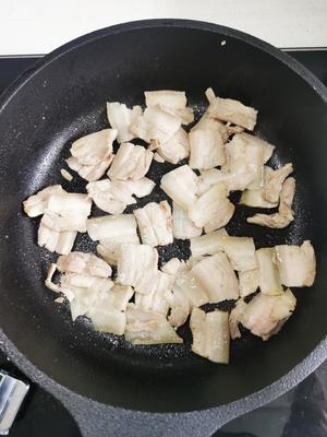 家常回锅肉片的做法 步骤5