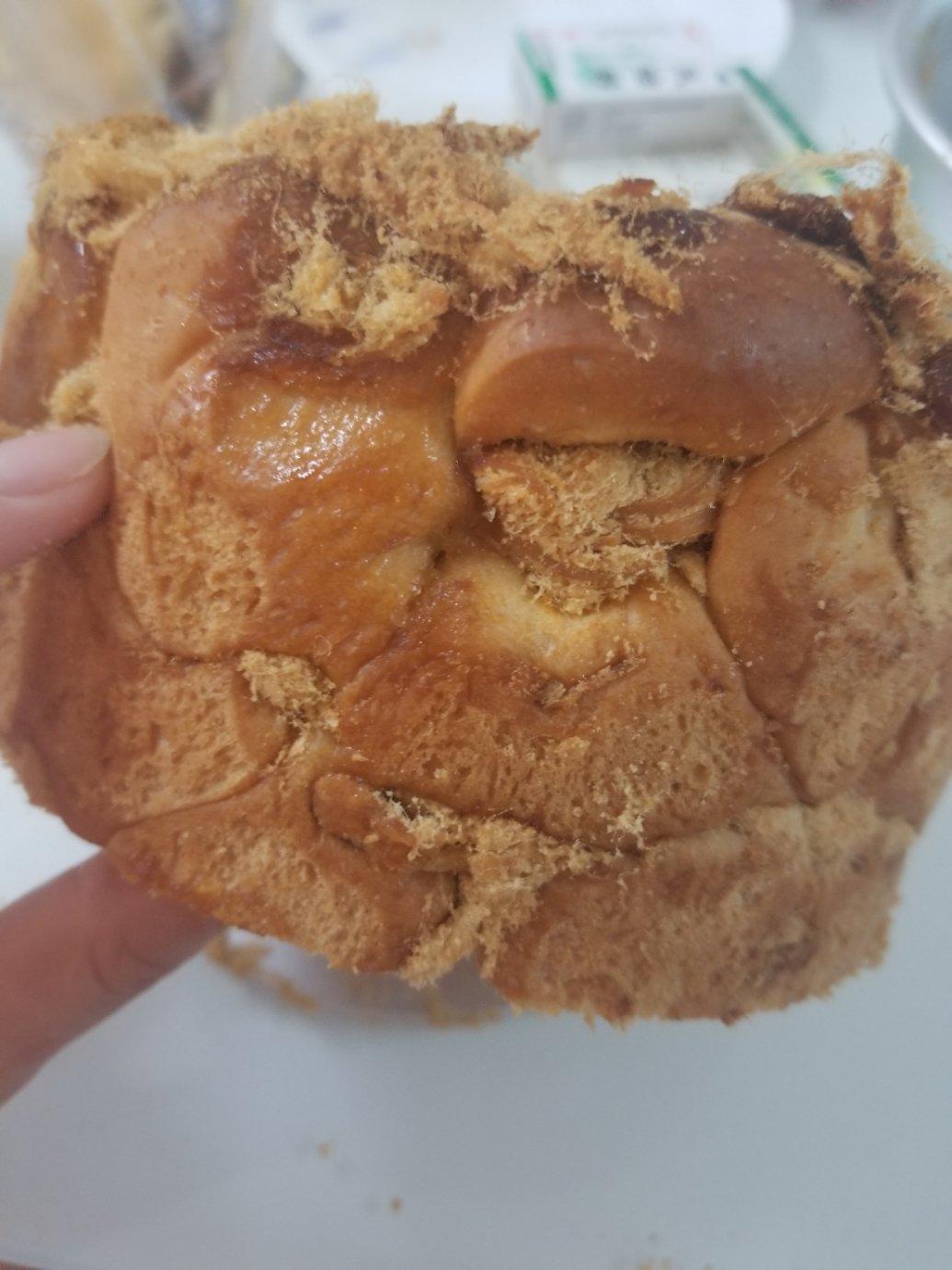 肉松手撕面包—超软会爆浆的面包哟
