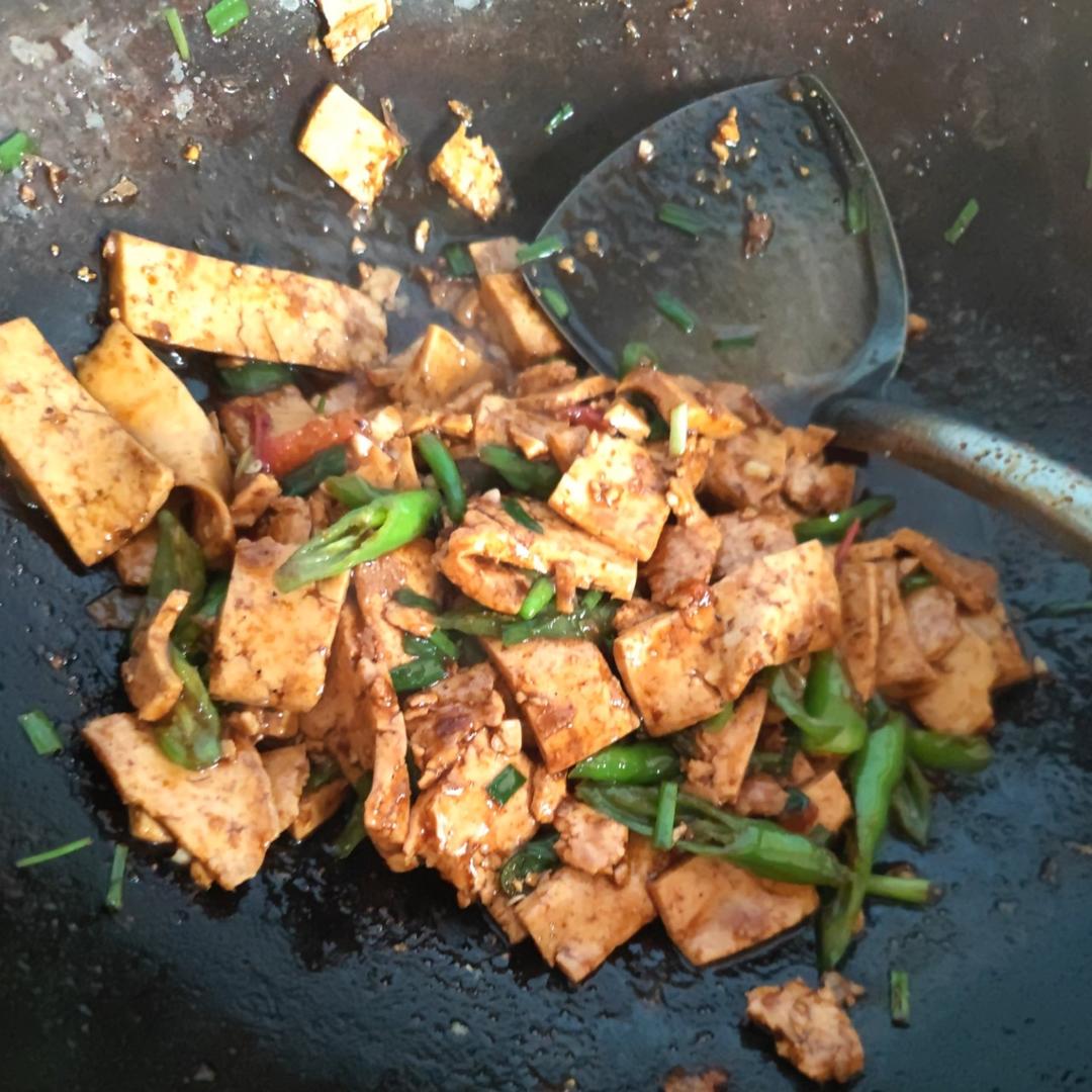 青椒炒豆腐