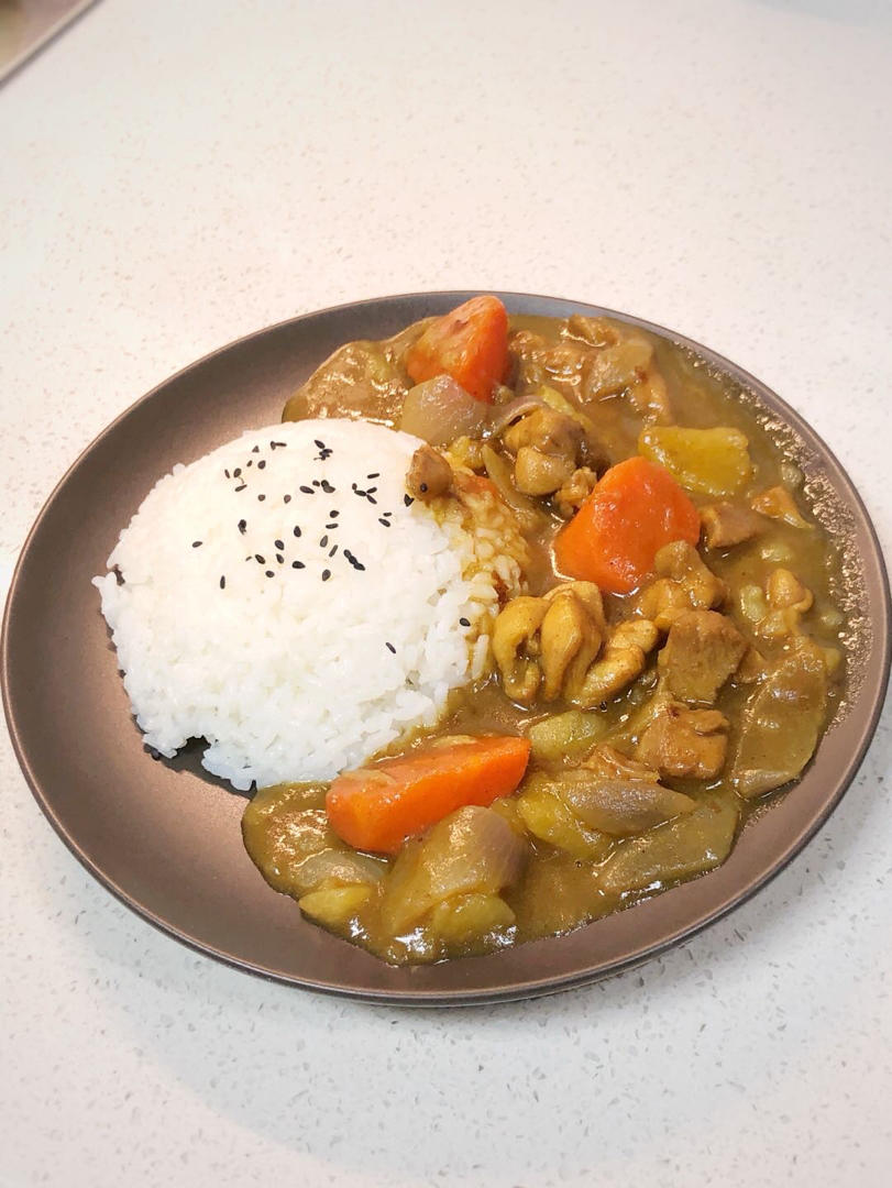 咖喱鸡肉饭
