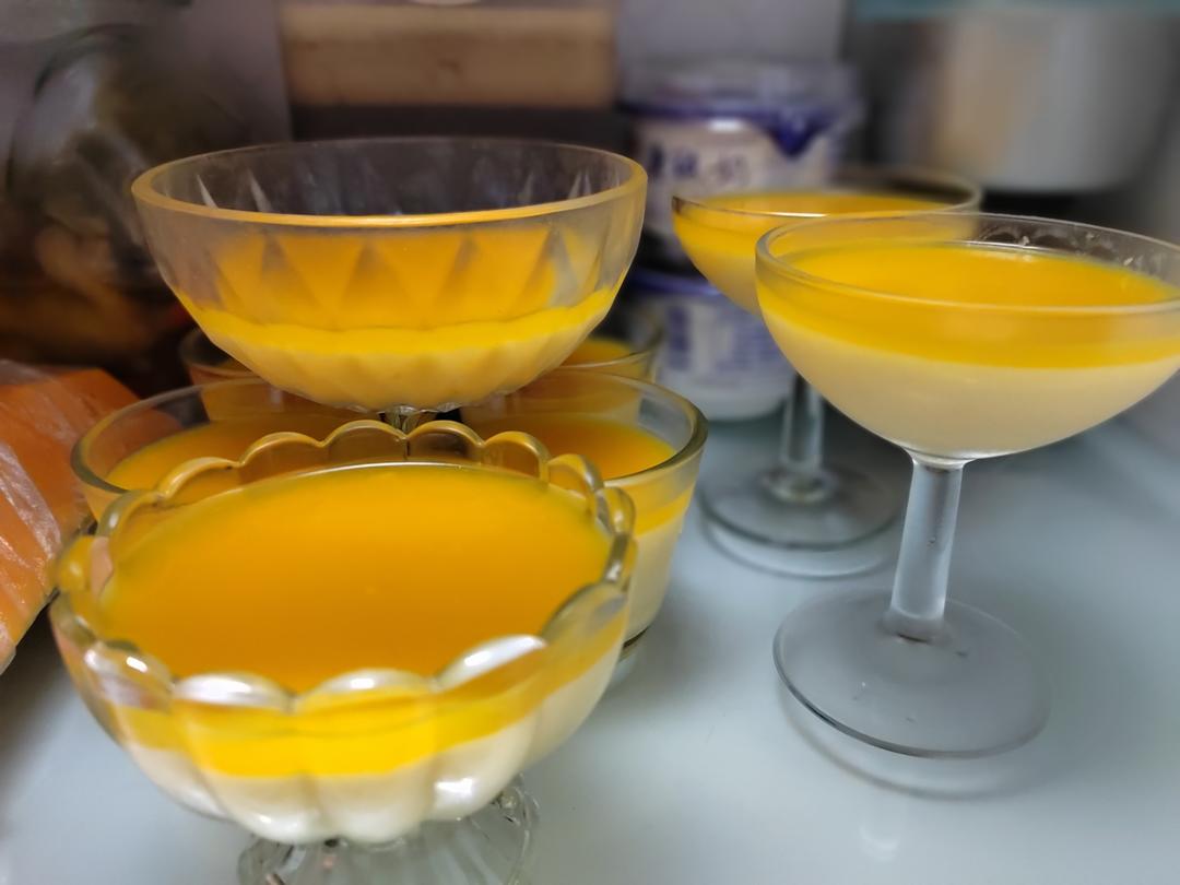 芒果酸奶布丁