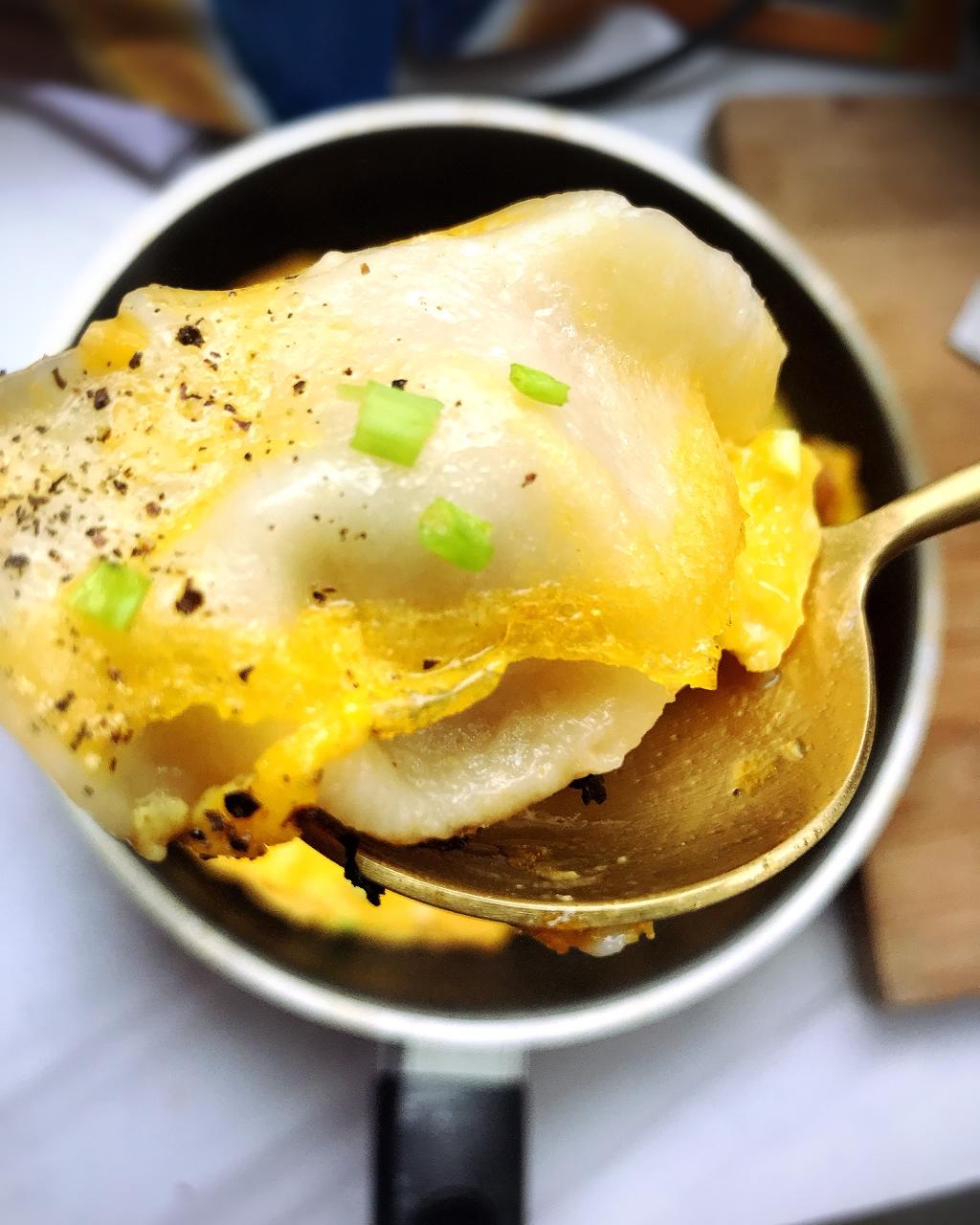 抱蛋煎饺