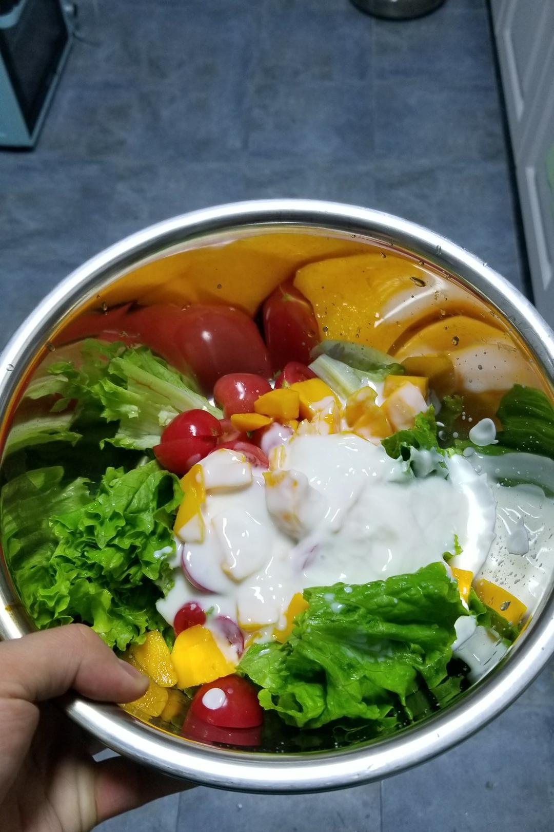 酸奶水果沙拉