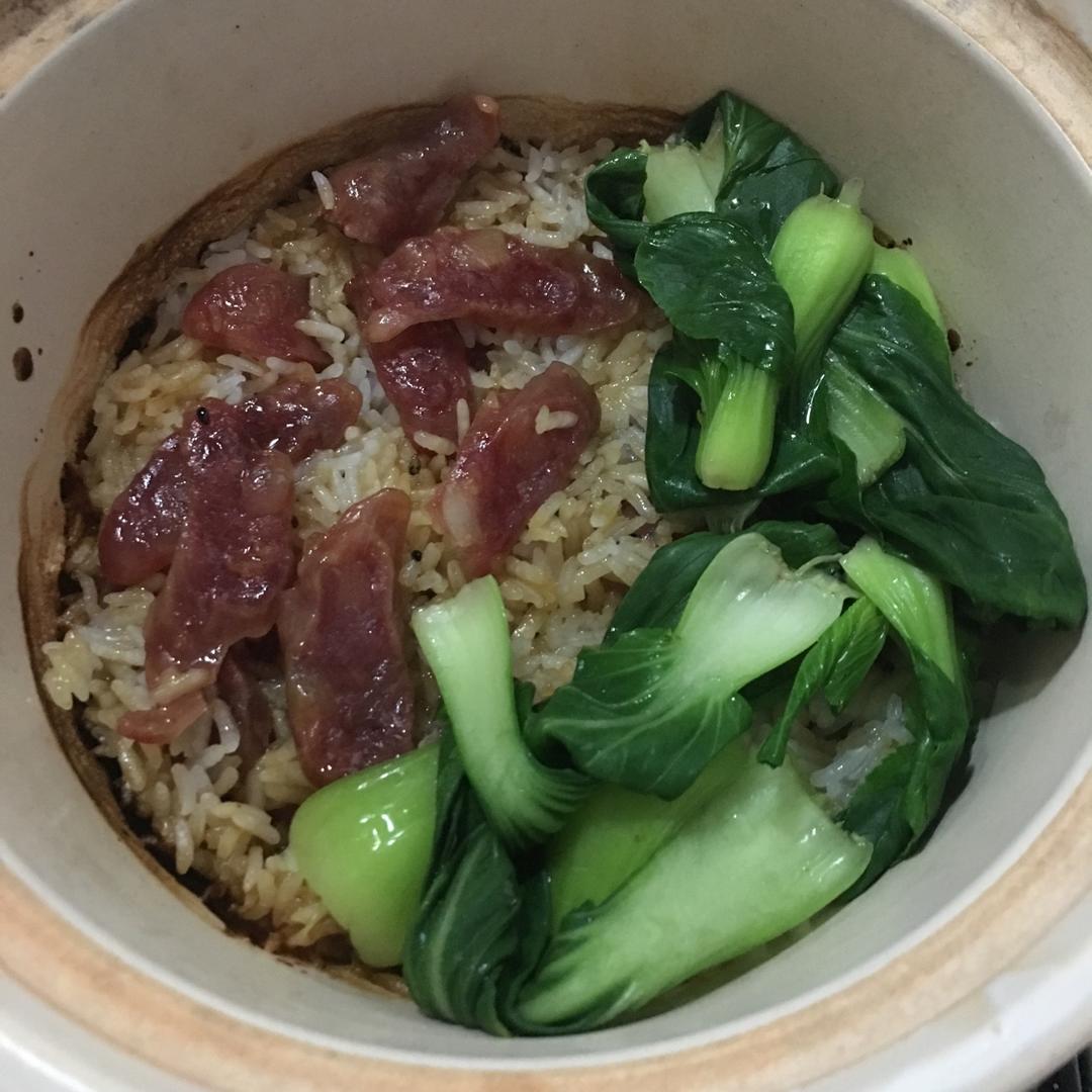 香肠煲仔饭