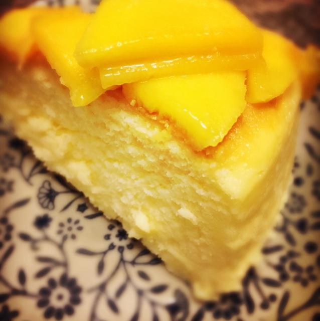 芒果轻乳酪蛋糕