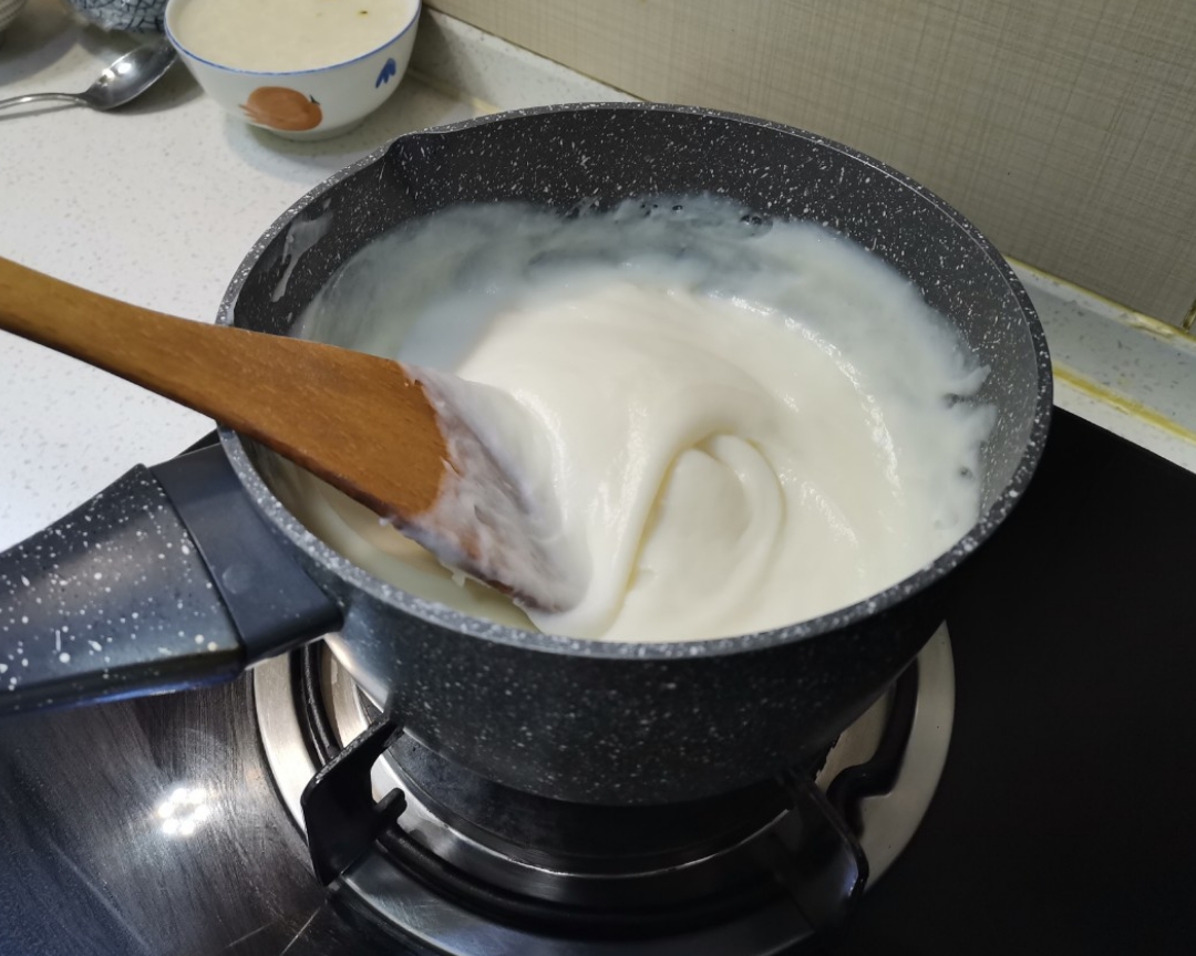 『糕』炸鲜奶的做法 步骤1
