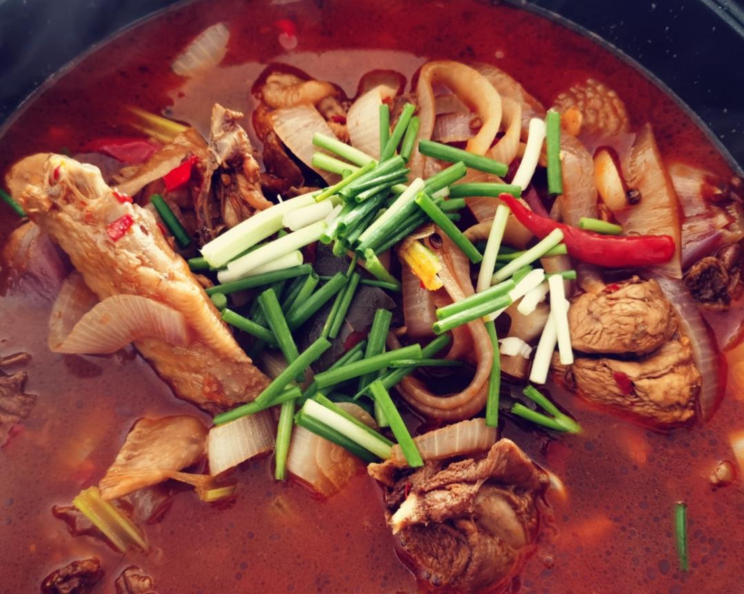 重庆鸡公煲（味道很接近外面的小店）