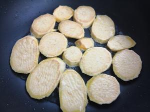 AIP饮食 | 椰子油煎红薯片的做法 步骤5