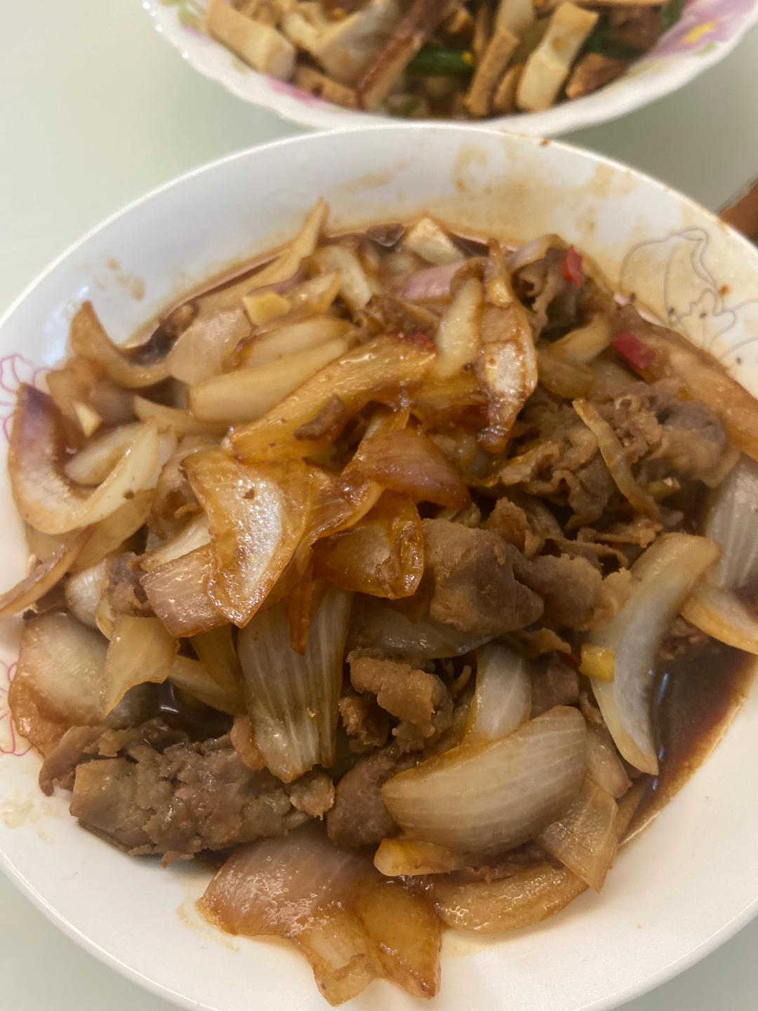 牛肉炒洋葱