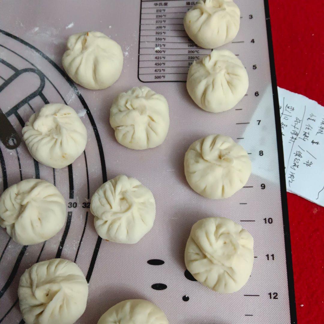 小笼包（秒杀市面上小笼包店的做法）