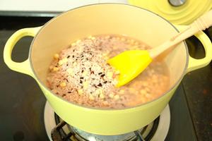 铸铁锅米饭之杂粮饭的做法 步骤5
