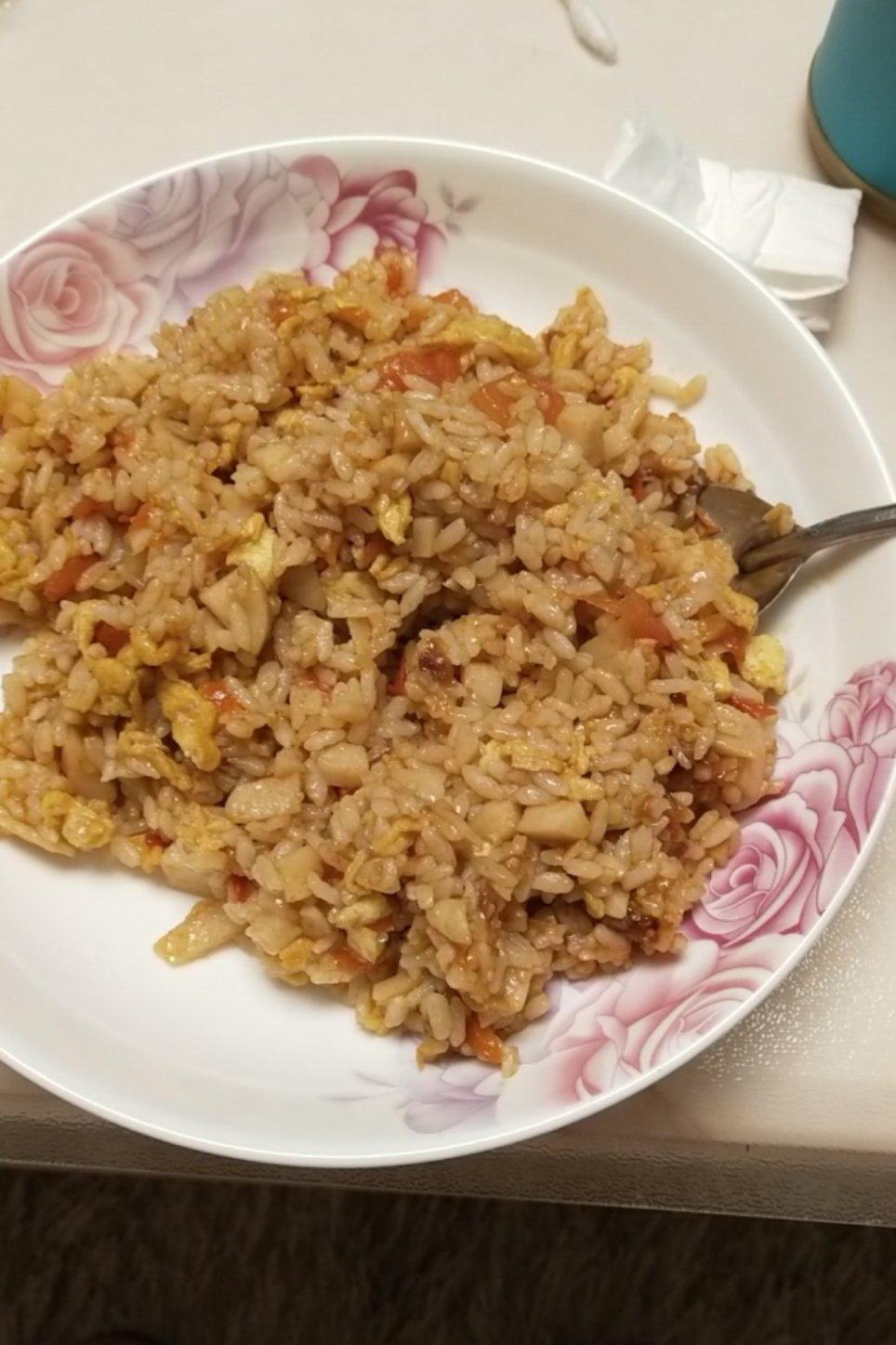 番茄鸡蛋炒饭