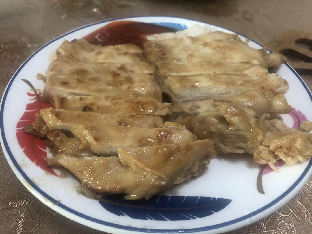 【嫩煎鸡胸肉】