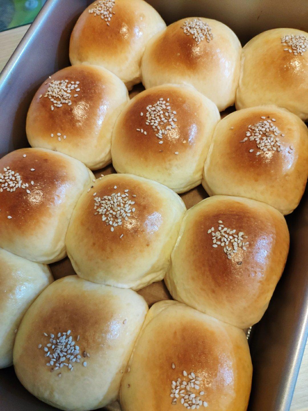 椰蓉奶油小蘑菇面包