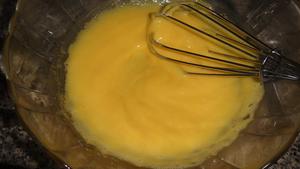 【福田淳子·我爱乳酪蛋糕】马斯卡彭半热烤式舒芙蕾乳酪的做法 步骤3