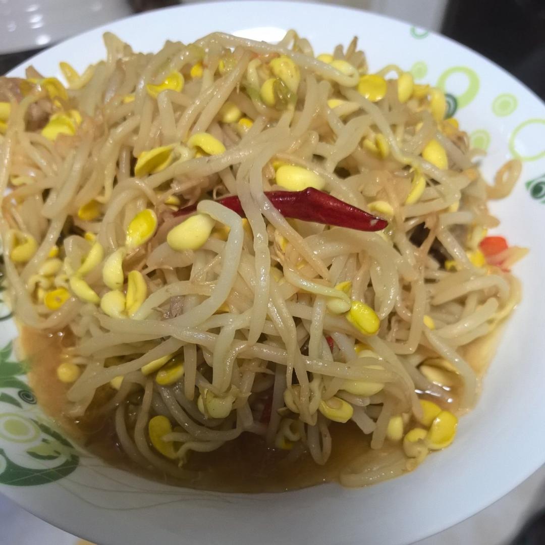 黄豆芽炒肉丝