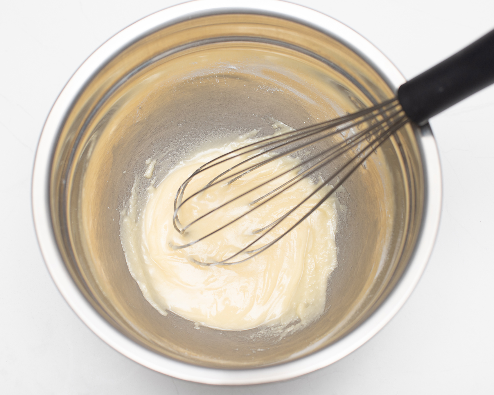 简单又好吃的海盐奶盖爆浆蛋糕教程配方！的做法 步骤3