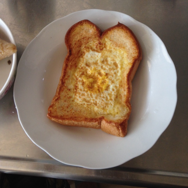 吐司煎蛋